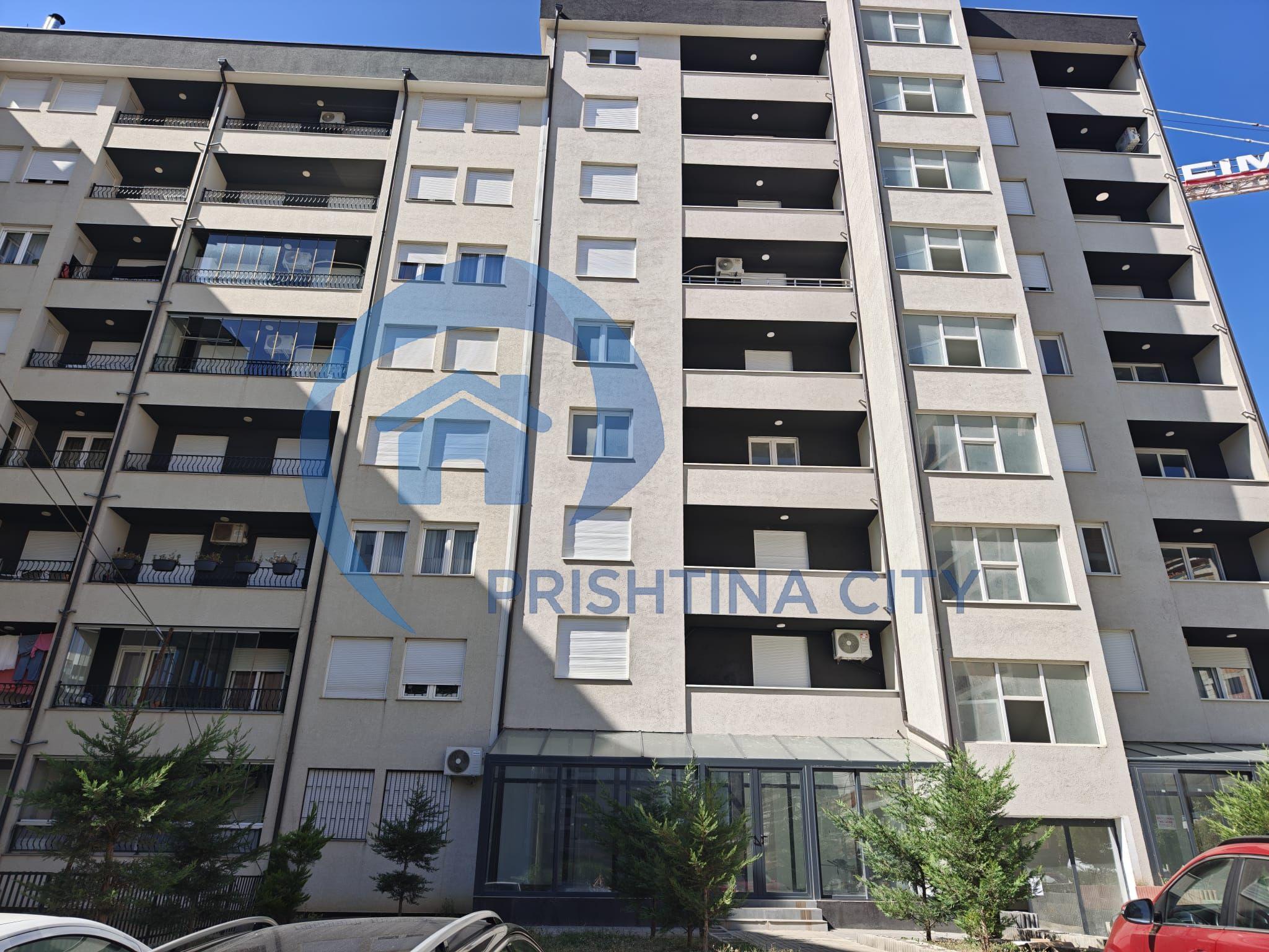 Shitet Banesa në Mat Rr. Muharrem Fejza