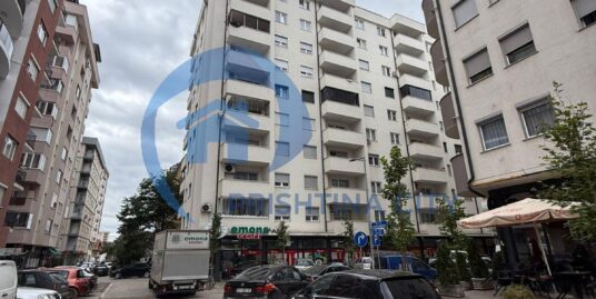 Shitet Banesa në Fushë Kosovë te Emona Center