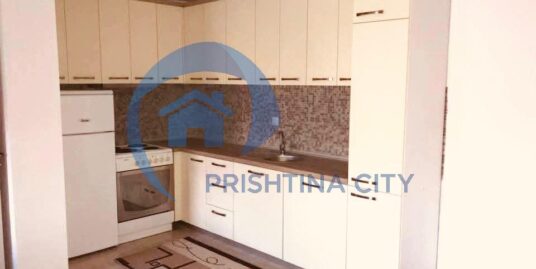 Banes me Qira në Rrugën B te Maxi 24H