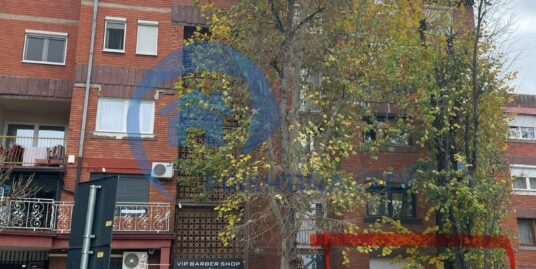 Banes me Qira pa Mobile në Dardani