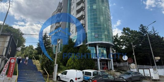 Banes me Qira në Arbëri te Pandora Tower