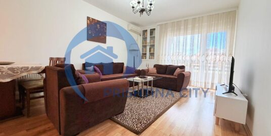 Banes Komode me Qira në Rrugën B Kompleksi Lin Projekt